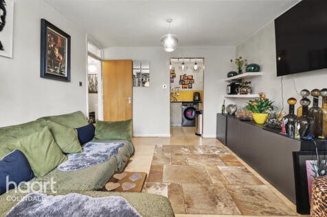 1 bed, 1 bath Flat in cardiff - Photo 4