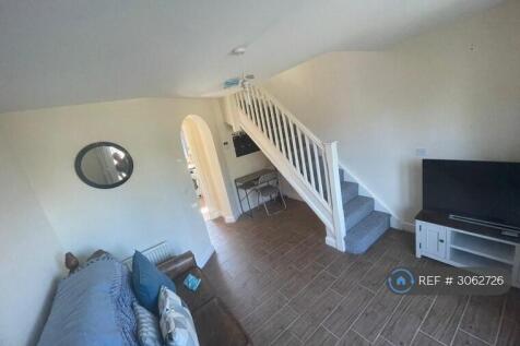 Sims Lane, Gloucester, GL2 photo 3