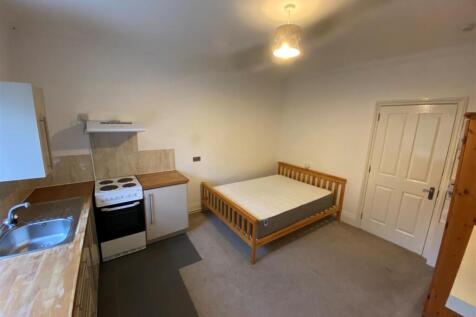 Bed sitting room