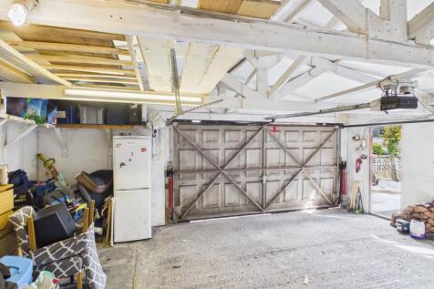 Double Garage