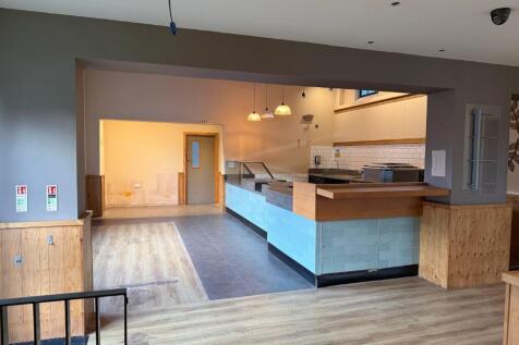 Retail Property (high street) to rent Image 5