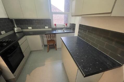 Picton road, L15 photo 5