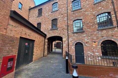 Property Image 8
