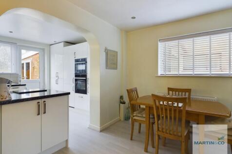 CAM03663G0-PR0107...