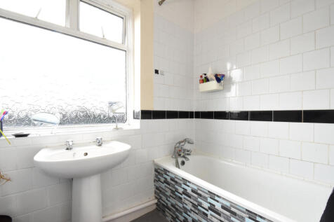 Shooters Hill Road, London photo 4
