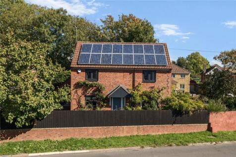 Yeovil, BA21 - property photo