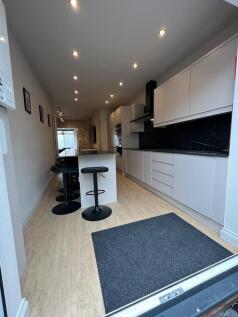 6-bed semi-detached on Monica Grove, Manchester, £4,940/mo