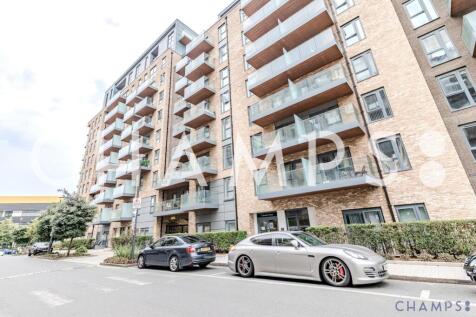 2 bed flat to rent in Beaufort Park, London NW9