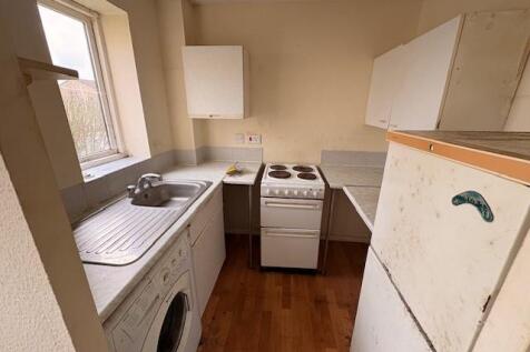 kitchen 1.jpg