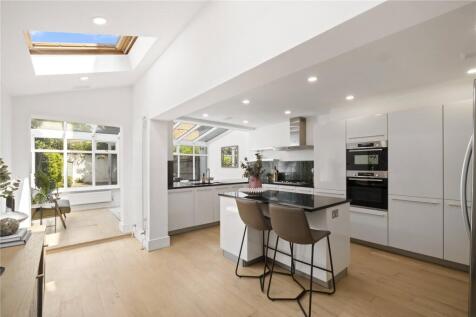 Kitchen/Family Room
