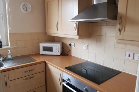 College Road, St Leonards photo 3