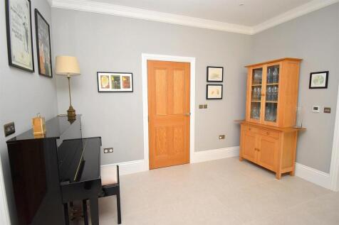 DINING ROOM KITCHEN END.JPG