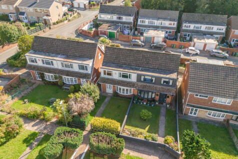 Cardiff, CF23 - property photo