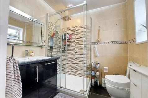 Shower Room Downstairs