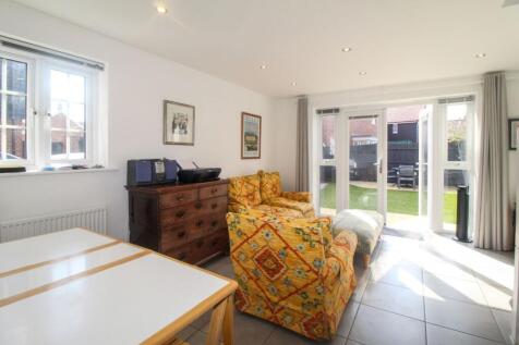 Cantley Road, Great Denham photo 3