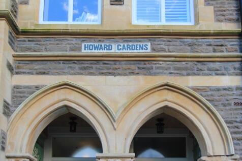 Flat 1, 1-3 Howard Gardens LR-11.jpg