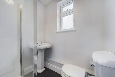 Single Room, Southmead Road, Bristol photo 3