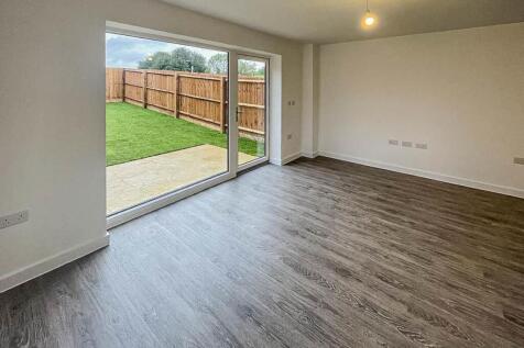 Crop Leaze, Stoke Gifford, Bristol photo 5