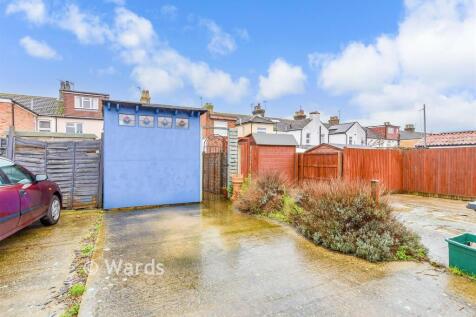 Driveway/Parking