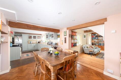 Kitchen/Breakfast Rm