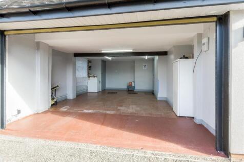 Main Road, Baxterley