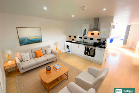 listing_914414_0006_1ed328fb-(1) - Living Room - S