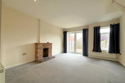 Orchard Square, Highley, Bridgnorth, Shropshire photo 3