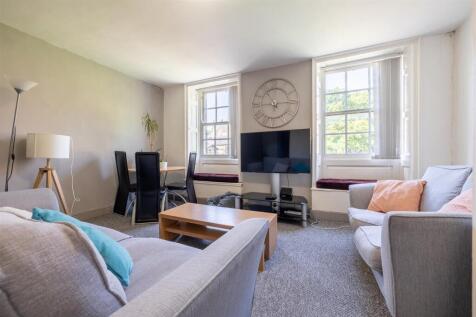 3-bed house on Castle Hill, Lancaster, £1,768/mo
