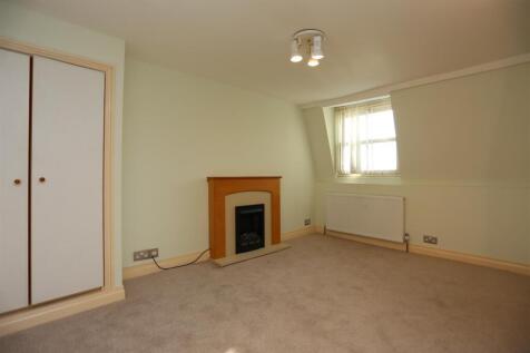 8, 20 Marine Square Living Room (2).JPG