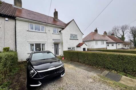 EXTERNAL FRONT AND DRIVEWAY