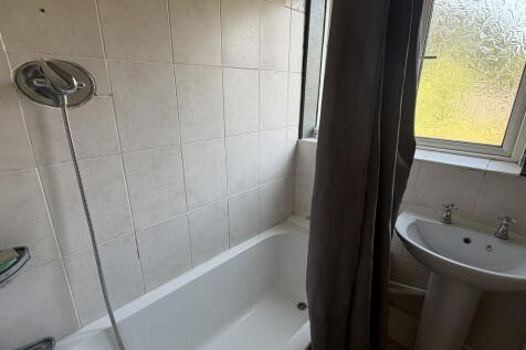 South Kinson Drive, Bournemouth photo 3
