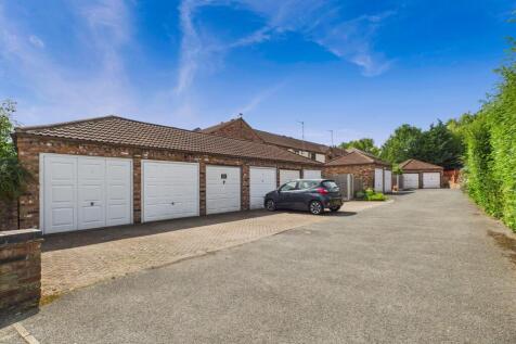 Garage Block