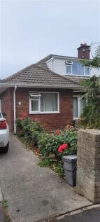 Front of House 3.jpg