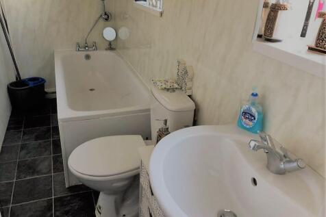 Moore Terrace, Shotton Colliery, DH6 2PE photo 4
