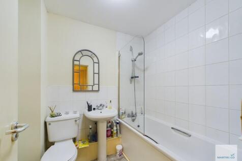 CAM03394G0-PR0140...