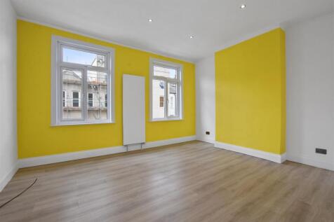 02-9b1cGCWT - 8 Felixstowe Road - Bedroom 3 -Origi