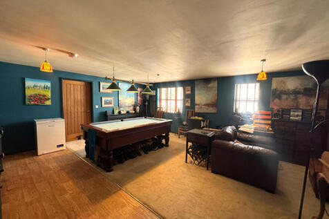 Living/Kitchen/Dining