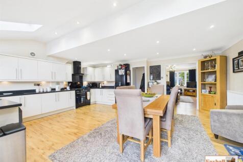 Kitchen/Dining/Family Area