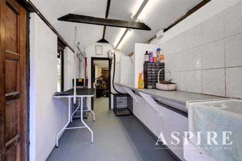Aspire High Road13.jpg