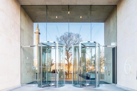 20181027 St Andrew Square  Edinburgh 059.jpg