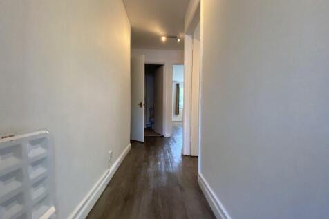Worcester Gardens photo 2