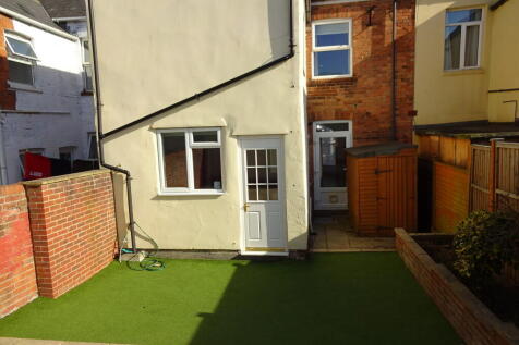 Camborne Place, Yeovil photo 4