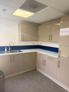 Office for sale Image 8