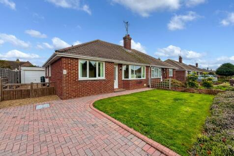 Littlehampton, BN16 - property photo