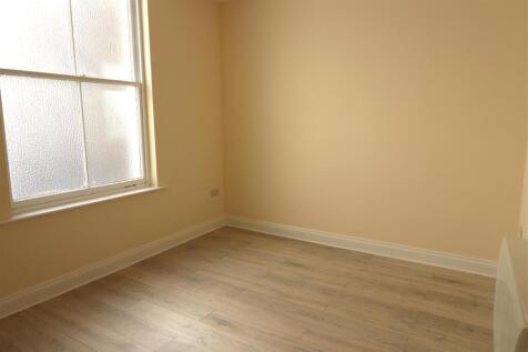 Bedroom.JPG