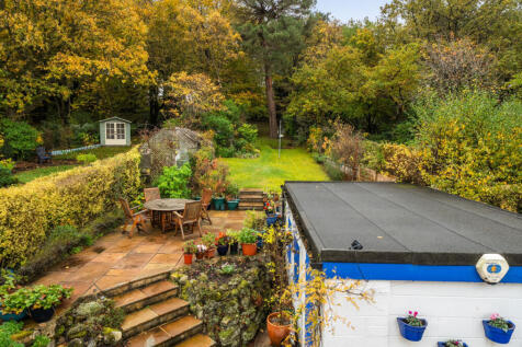 1371922-17-6904a0...