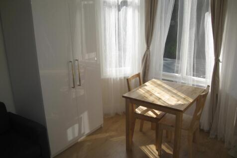 11 Sinclair Road, London, W14 photo 3