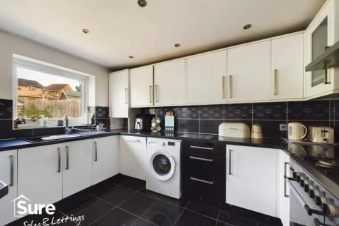 Cattsdell, Hemel Hempstead, HP2 5SG photo 4