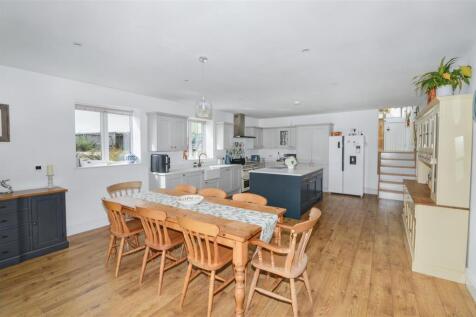 Damson Barn Kitchen Dining Room