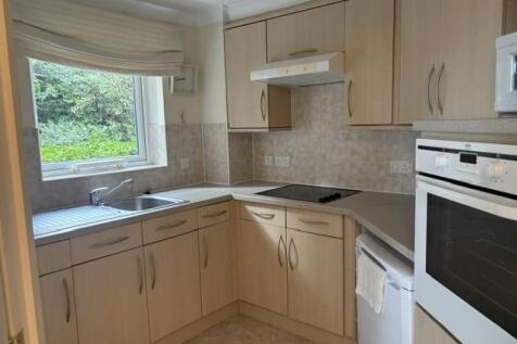 Risingholme Court, Heathfield, East Sussex, TN21 8GB photo 3